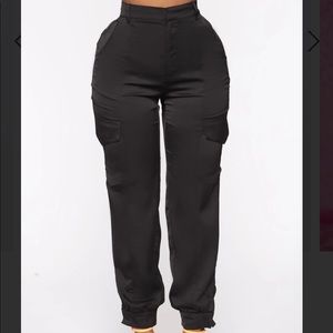 Satin cover high rise jogger